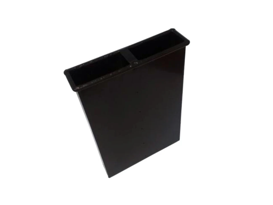 Držák na dva páry carvingových lyží